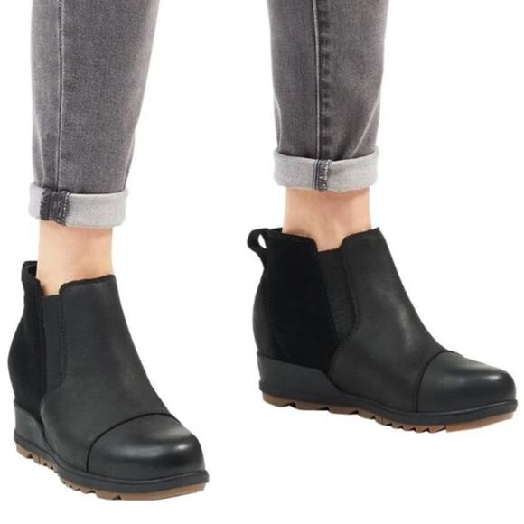 Sorel Evie Pull-On Wedge Bootie Black Leather/Suede Size 9.5 Outdoor Gorpcore - Picture 1 of 12